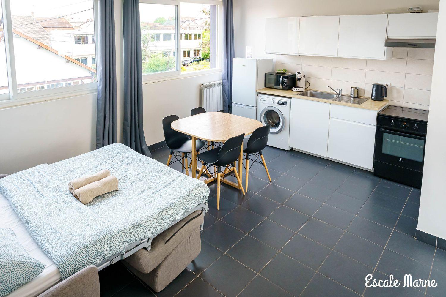 Escale-Marne Fr - 102 - Free Parking - Free Luggage Storage - All Equipped - Linen Included - Washing Machine - 10Mn Walk Metro 8 - Rer A - Panoramic View - From 1 To 4 Guests 迈松阿尔福 外观 照片
