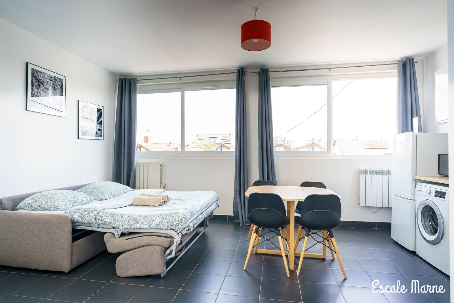 Escale-Marne Fr - 102 - Free Parking - Free Luggage Storage - All Equipped - Linen Included - Washing Machine - 10Mn Walk Metro 8 - Rer A - Panoramic View - From 1 To 4 Guests 迈松阿尔福 外观 照片